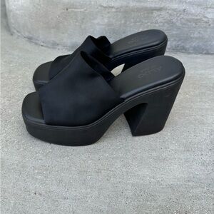 ALDO Women's Maysee Platform Slide Sandals Black